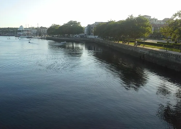 Casa Do Jardim * וילה דו קונדה