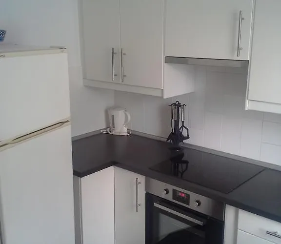 בקתה Casa Do Jardim וילה דו קונדה